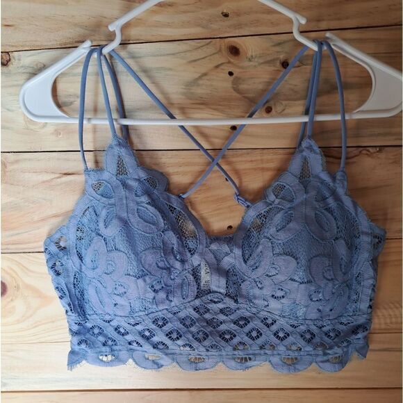 Zenana Plus Size Bralette in Blue more colors available in my closet - Picture 3 of 10